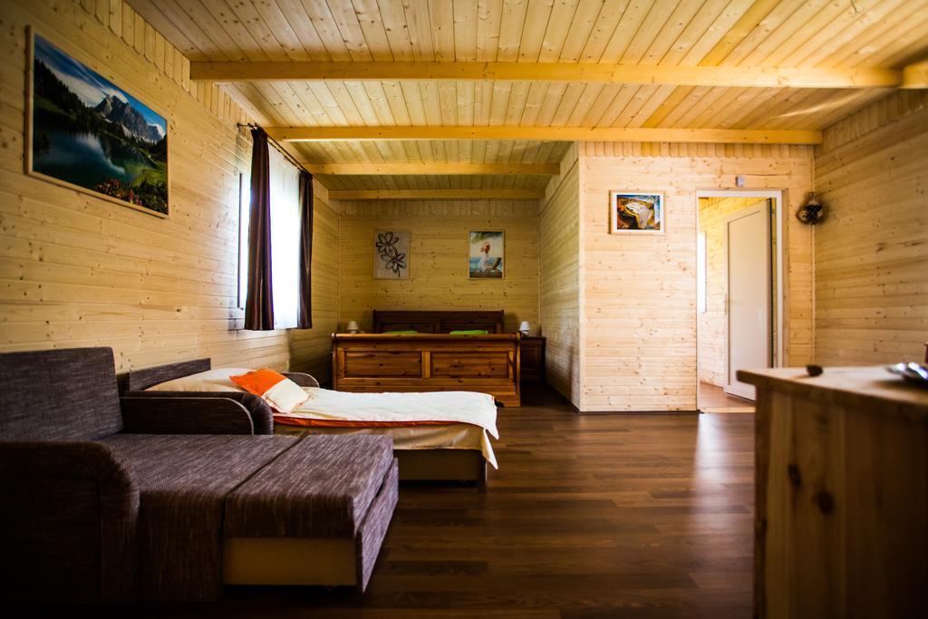 Szatmar Beregi Elmenyliget Aparthotel Fehergyarmat Exterior photo